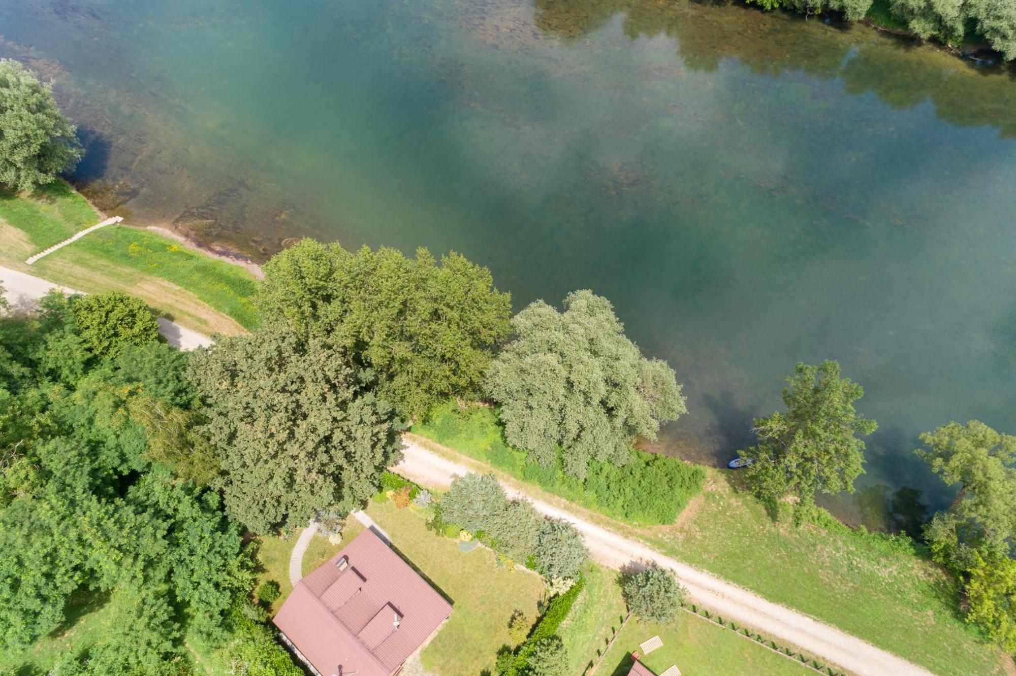 Zagreb, Kuca Za Odmor Swan River Holiday House Lasinja Eksteriør bilde
