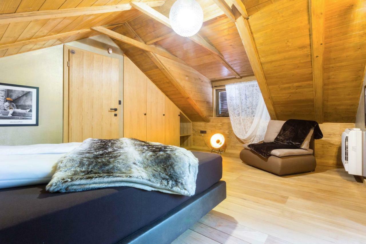 Zagreb, Kuca Za Odmor Swan River Holiday House Lasinja Eksteriør bilde